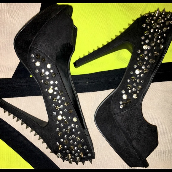 Privileged Shoes - Black Studded Heels
